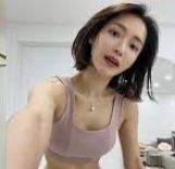 何昊然
